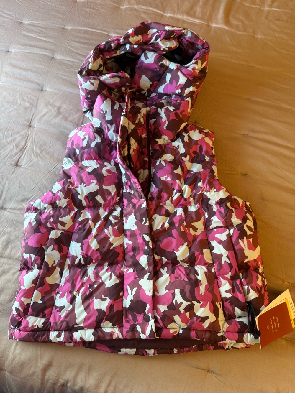 Lululemon Wunder Puff Cropped Vest New Year ICPM Size 6 NWT
